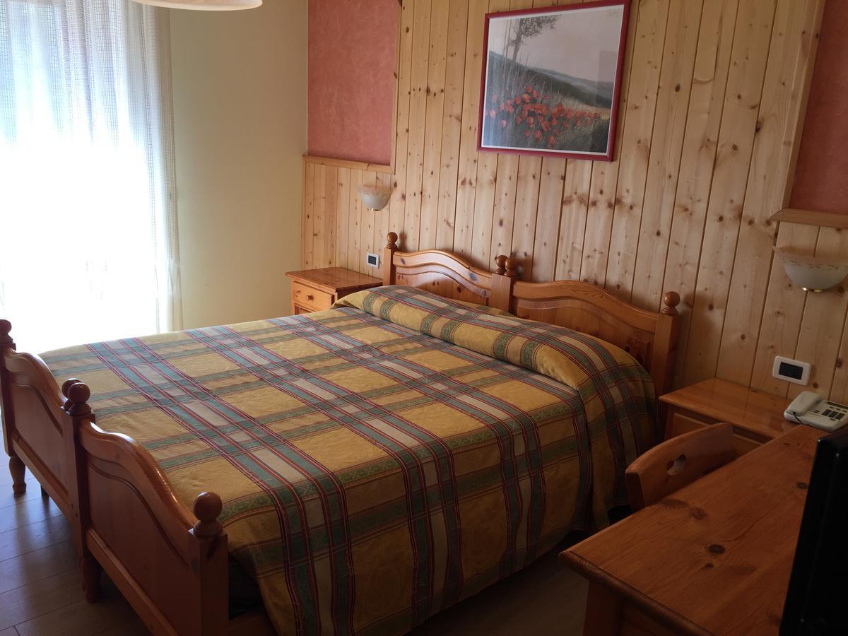 Hotel Al Garibaldino Posina Zewnętrze zdjęcie